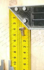 Болт крепления шайбы оси коромысла М6х10 HOWO Q218B0610