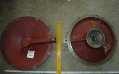 Крышка торцевая ГМП CDM843/855 403002B