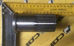 Вал привода насоса CDM833 YJ315S-2-00017