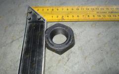 Гайка S4033531 Mega 400