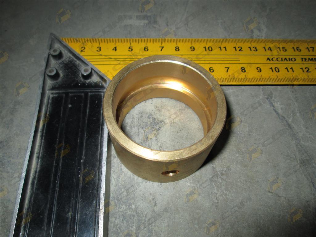 Втулка шкворня нижняя бронзовая HOWO 47x56x33 1880410029