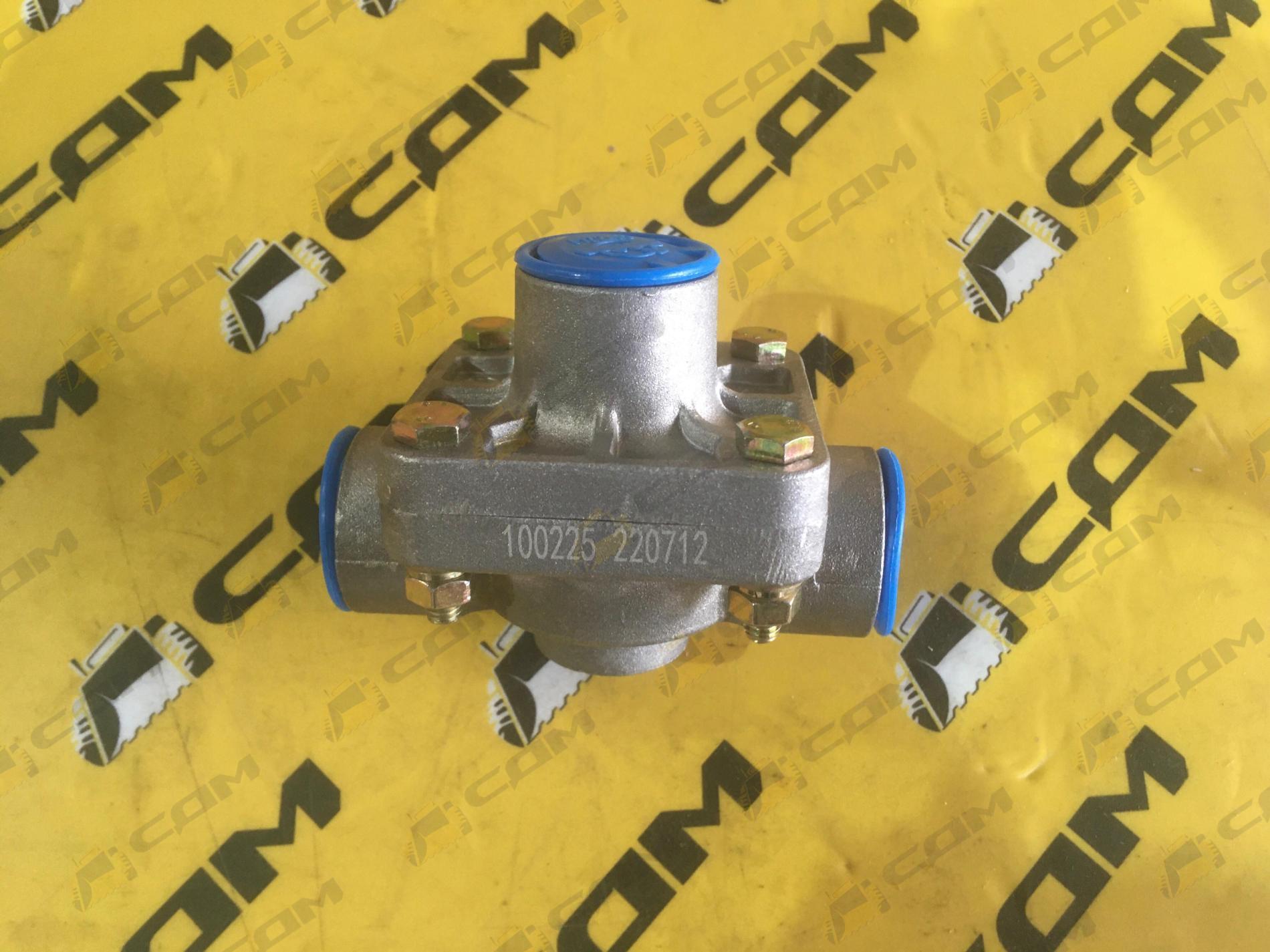 Клапан стояночного тормоза CLG835 13C0012