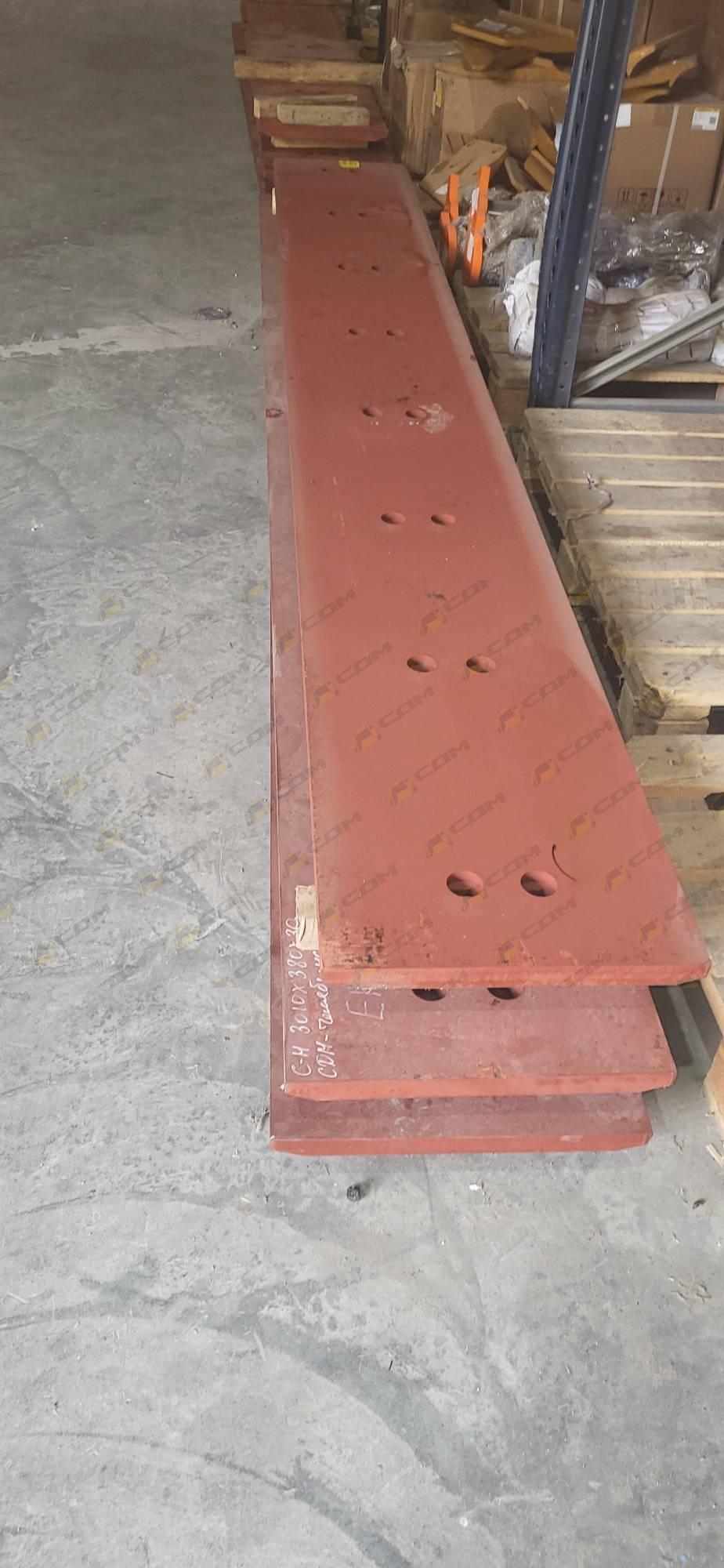 Кромка режущая CDM835 ковш под быстросъем 2500х380х30