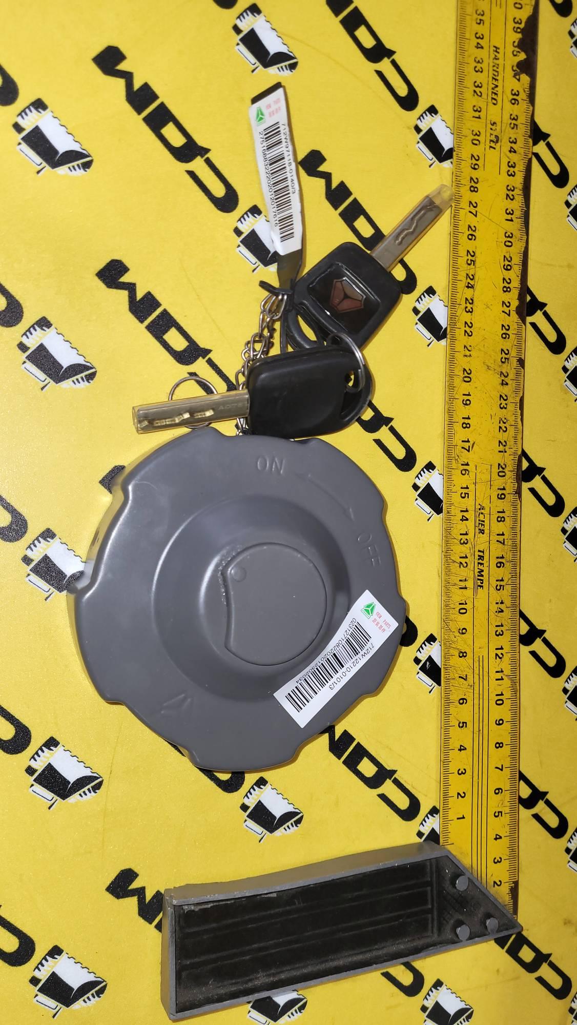 Крышка топливного бака HOWO T5G/C7H SITRAK 712W12210-0101