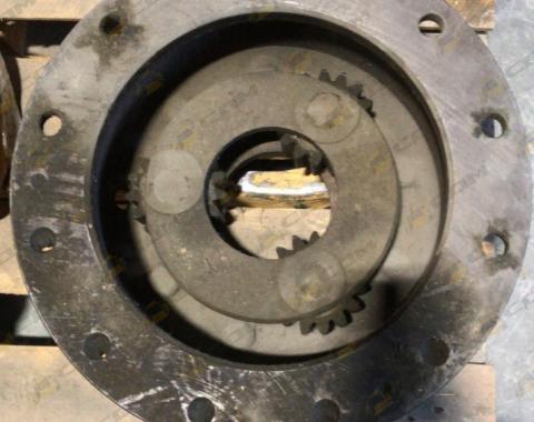 Редуктор бортовой в сборе без ступицы CDM 833 LG30F.04409A