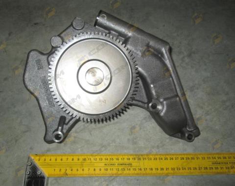 Насос масляный двигателя D12 HOWO A7 VG1246070022